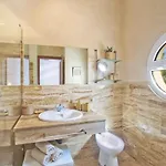 Dunas De - Beachfront 3 Bed * Marbella