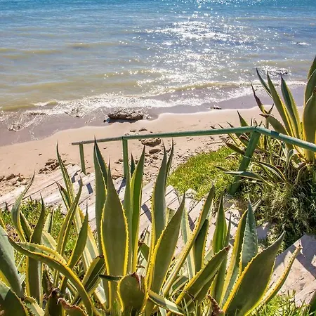 Dunas De - Beachfront 3 Bed Apartment