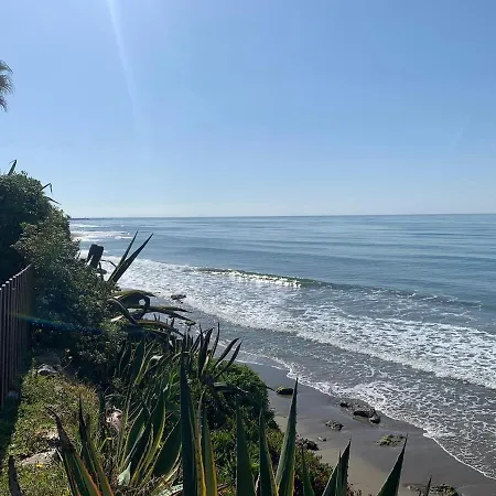 Apartment Dunas De - Beachfront 3 Bed Marbella