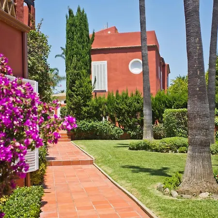 Dunas De - Beachfront 3 Bed Marbella