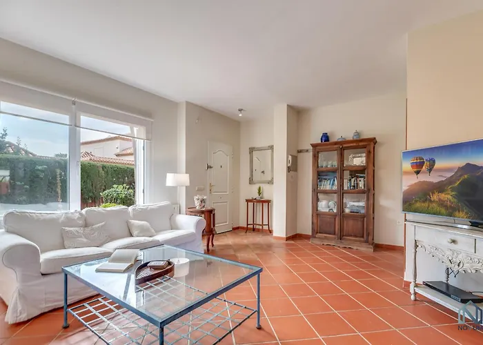Dunas De - Beachfront 3 Bed Apartamento Marbella