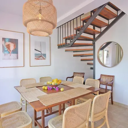 Dunas De - Beachfront 3 Bed ماربيا