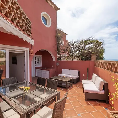 Dunas De - Beachfront 3 Bed * ماربيا