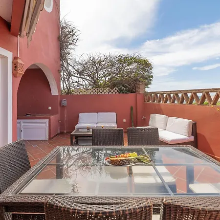 Dunas De - Beachfront 3 Bed * ماربيا
