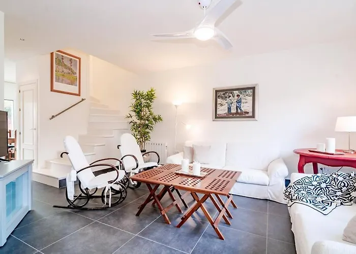 Dunas De - Beachfront 3 Bed Marbella