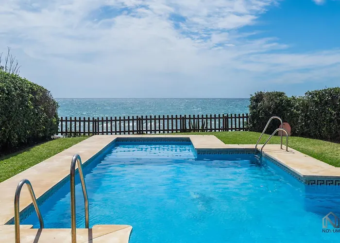 Dunas De - Beachfront 3 Bed * Marbella